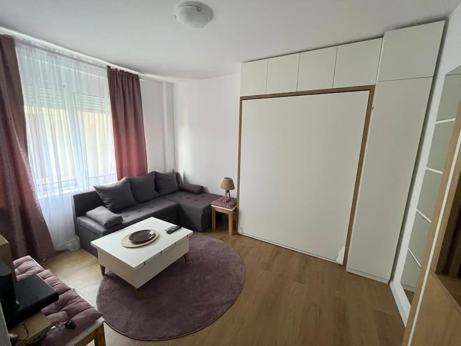 Apartment Centar Подгорица Екстериор снимка